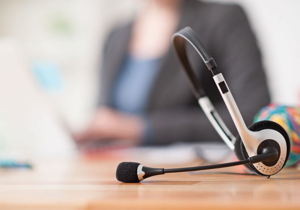 iletişimin anlık ve sözlü olarak gerçekleşmesi