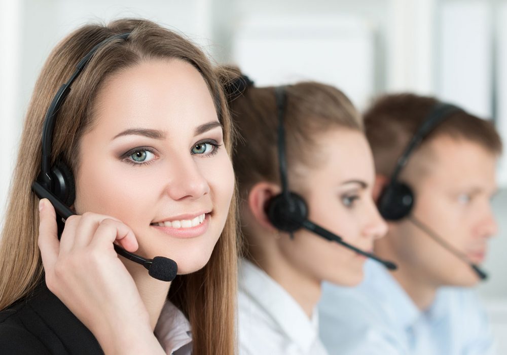 sözlü çeviri eğitimi almış +500 konferans tercümanı